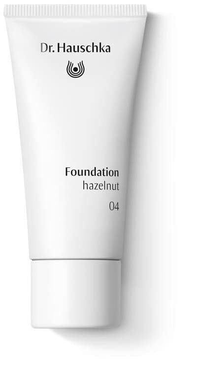 Dr. Hauschka Foundation 04 Hazelnut