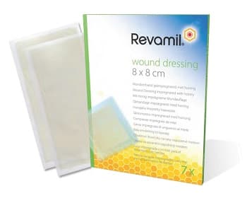 REVAMIL GARZA MED 8X8CM 7PZ