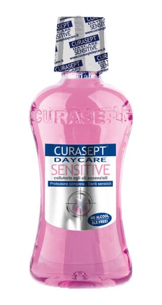 Curasept DayCare Sensitive Collutorio per denti sensibili 500 ml + 100 ml in Omaggio